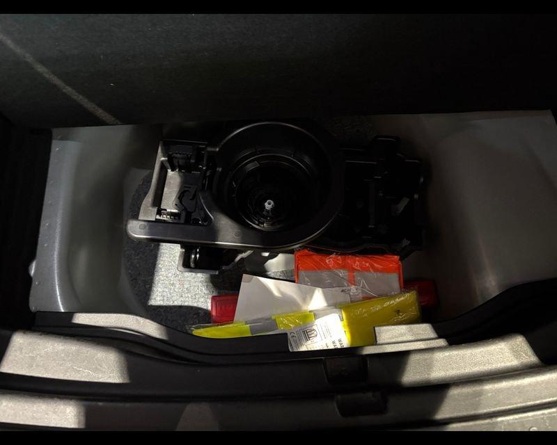 Alfa Romeo Junior 1.2 136 CV Hybrid eDCT6