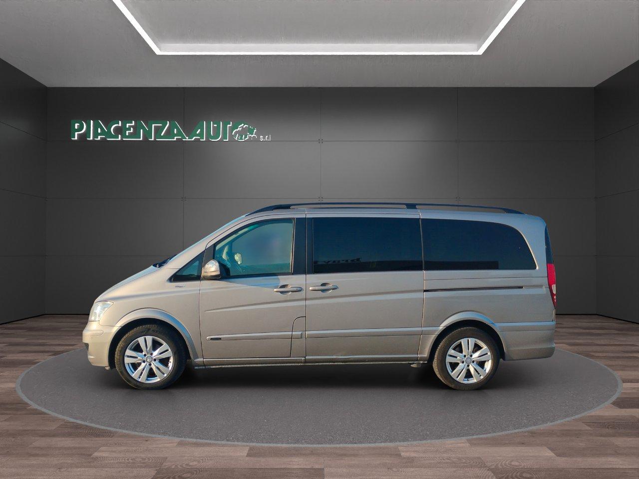 Mercedes Viano LUNGO Viano 2.2 cdi Ambiente 163cv.GANCIO.TETTO.PORTE ELETTRICHE