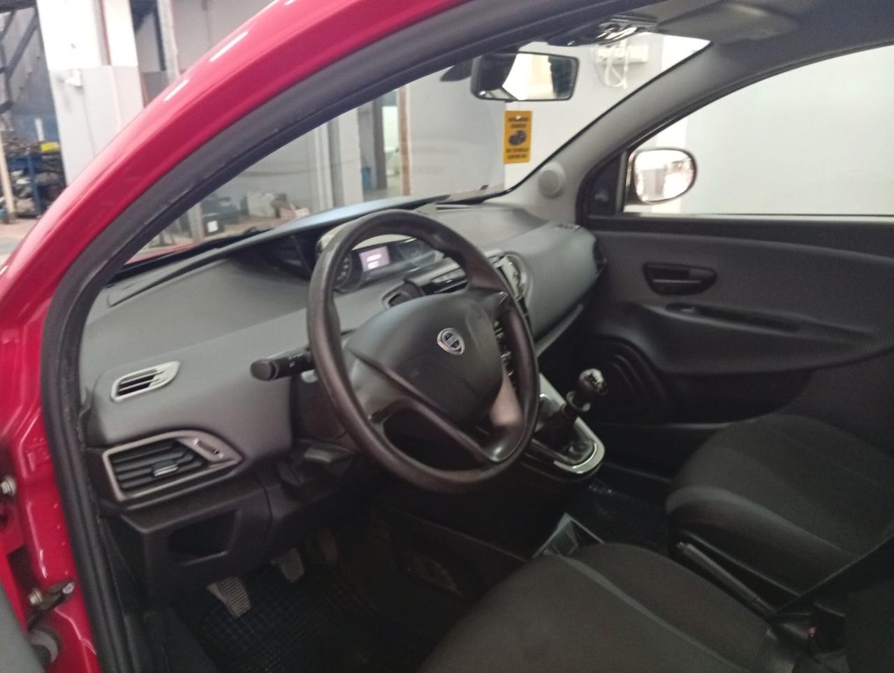 Lancia Ypsilon ecochic GPL GAS 2016
