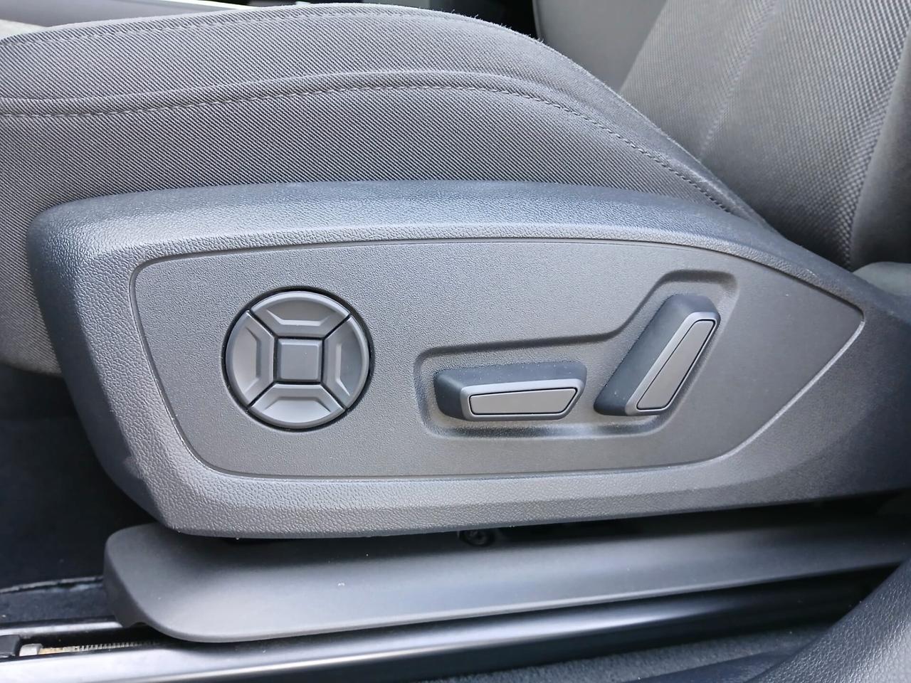 Audi Q3 SPB 35 TDI quattro S tronic Business Plus