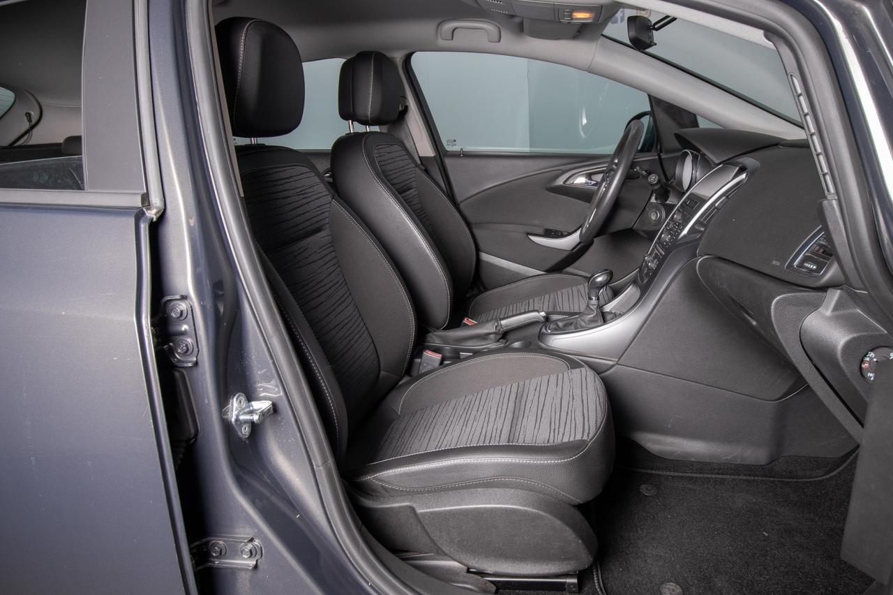 Opel Astra 1.6 Cdti 110cv