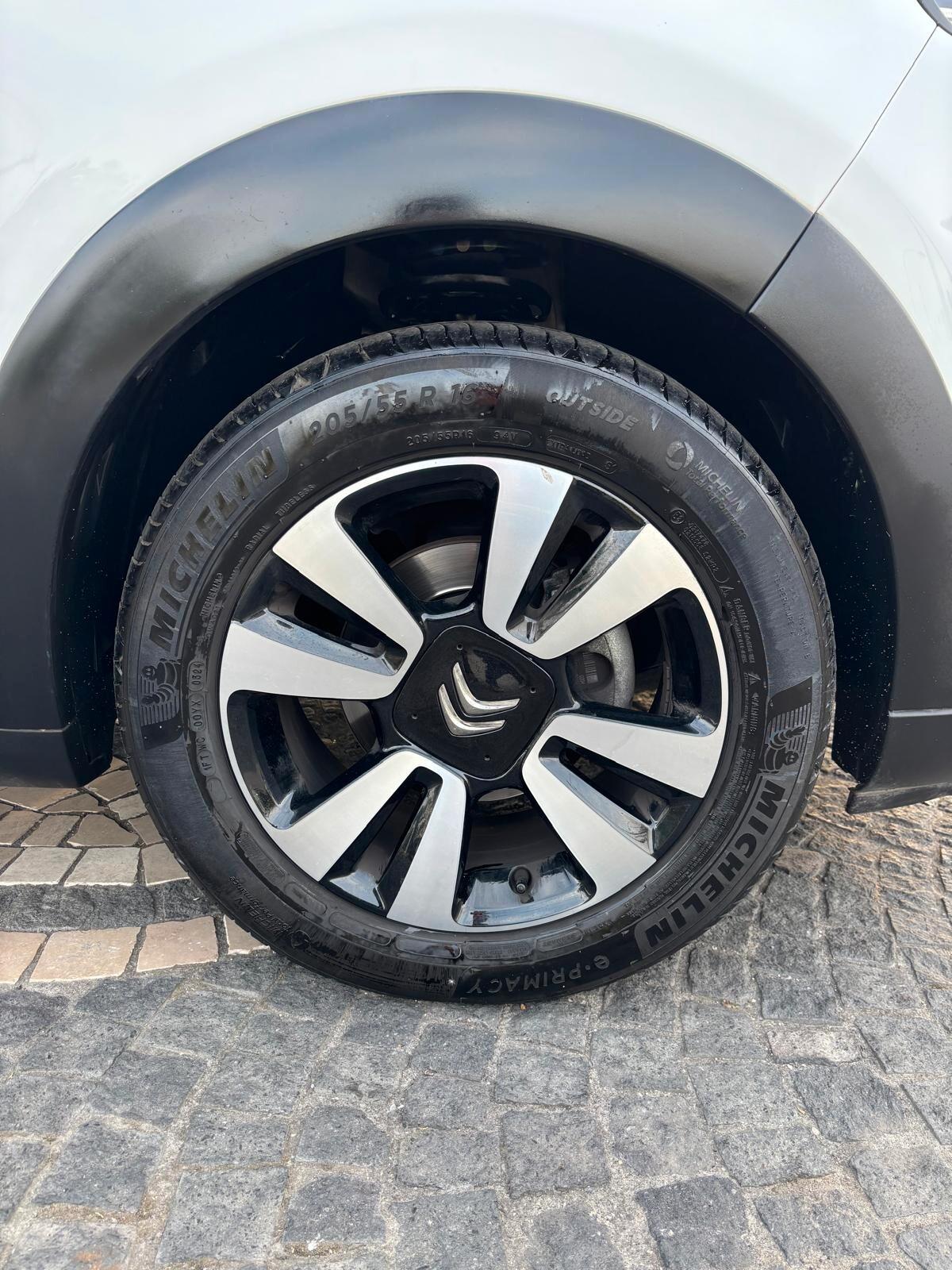 Citroen C3 PureTech 83 S&S Shine