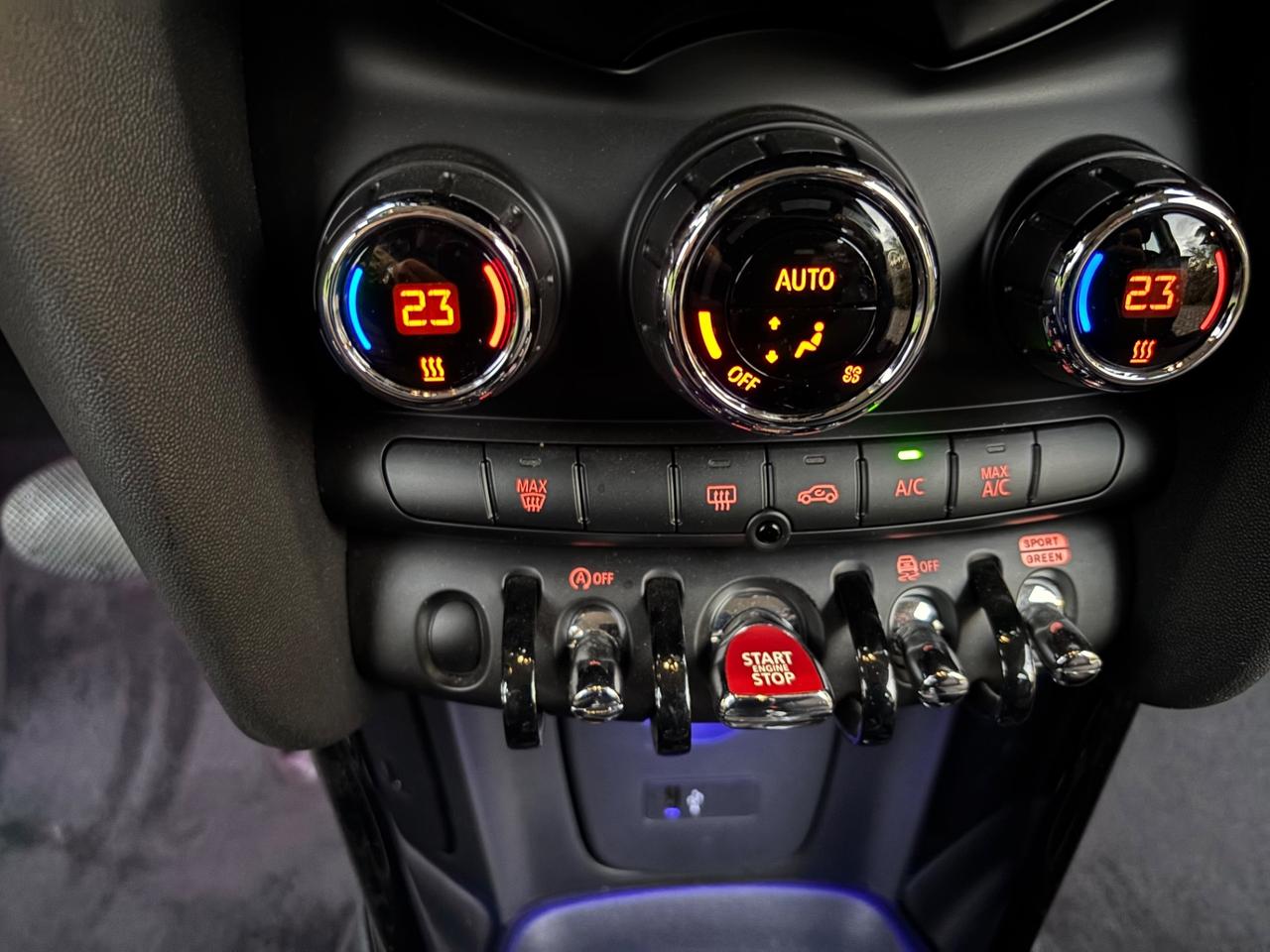 Mini 1.5 One 102 CV cambio AUTOMATICO