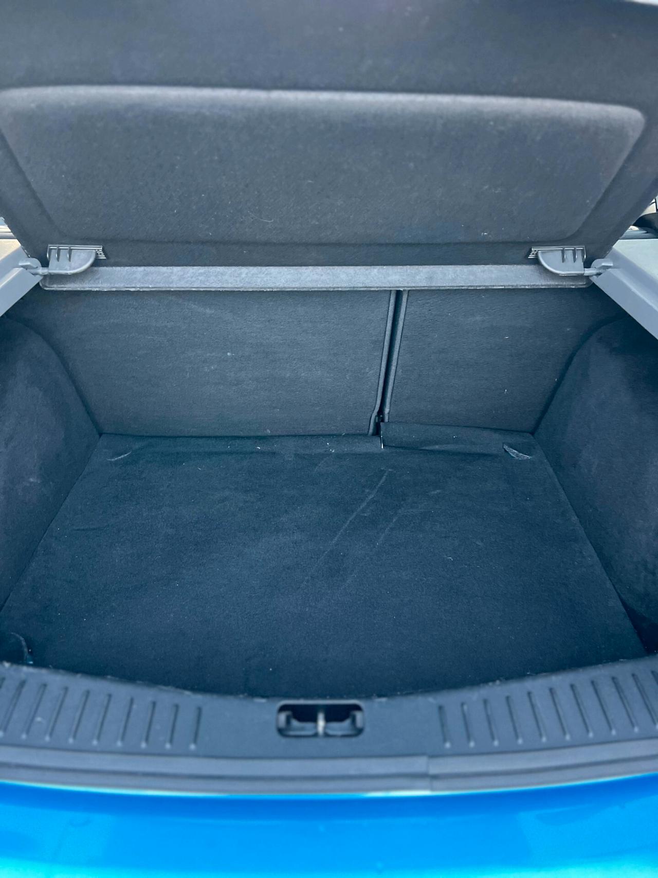 Ford Focus 1.6 TDCi (110CV) 5p. Tit. DPF