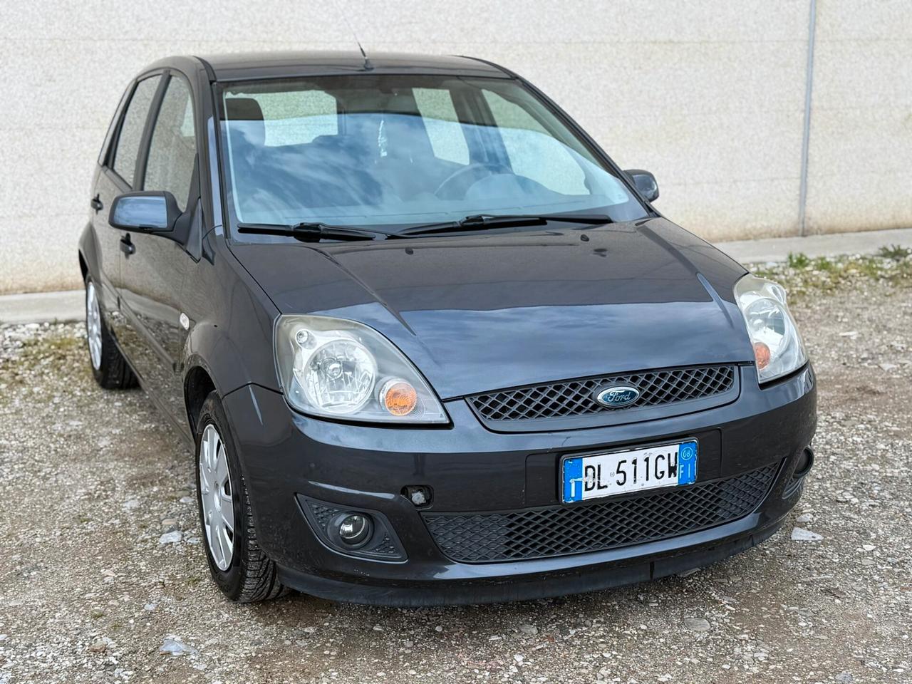 FORD FIESTA 1.2 BENZINA 75 CV
