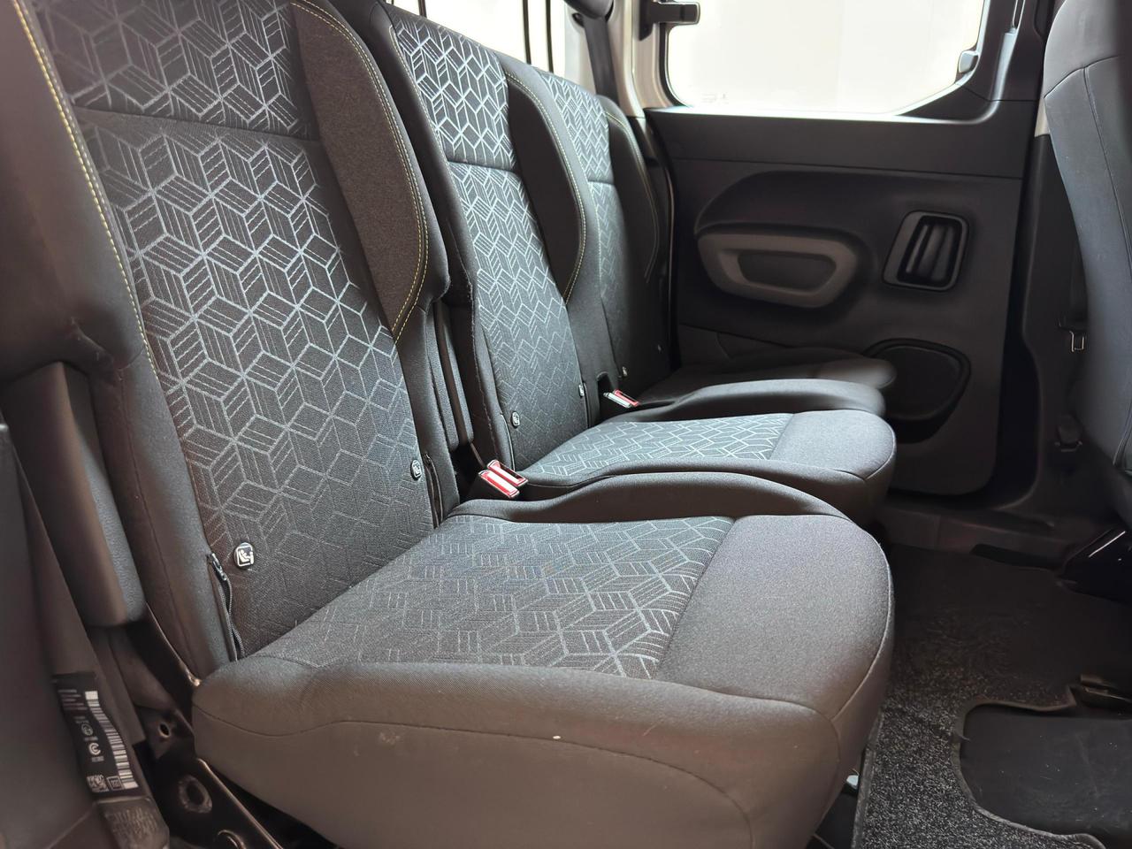 Peugeot Rifter Standard Rifter 1.5 bluehdi Active 100cv