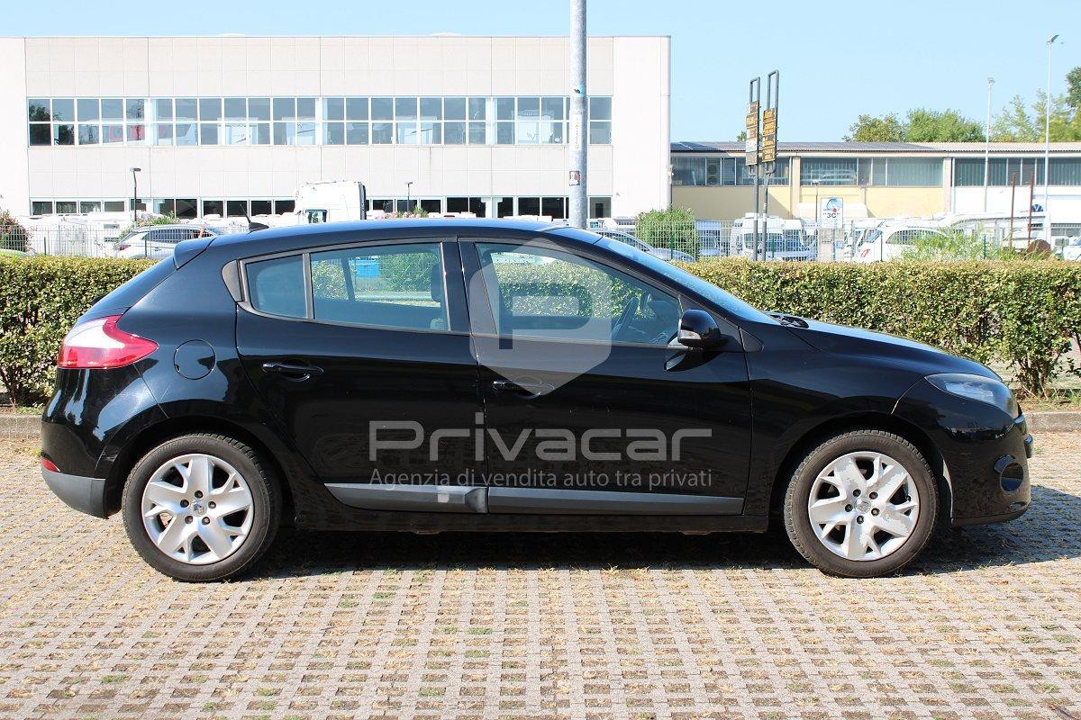 RENAULT Mégane 1.6 Attractive