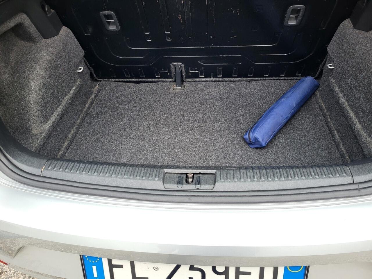 VOLKSWAGEN POLO 1,0 MPI-UNICA PROPRIET-EURO 6