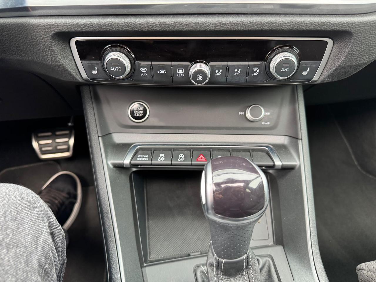 Audi Q3 2.0 40 TDI Sportback S Line #7318