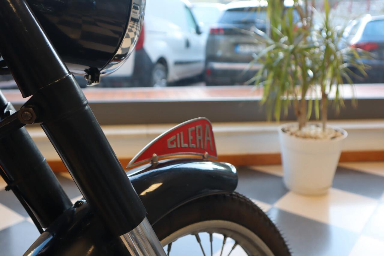 Gilera 150 Turisma/Sport