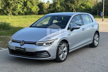 VOLKSWAGEN Golf 1.5 eTSI 130 CV EVO ACT DSG Style