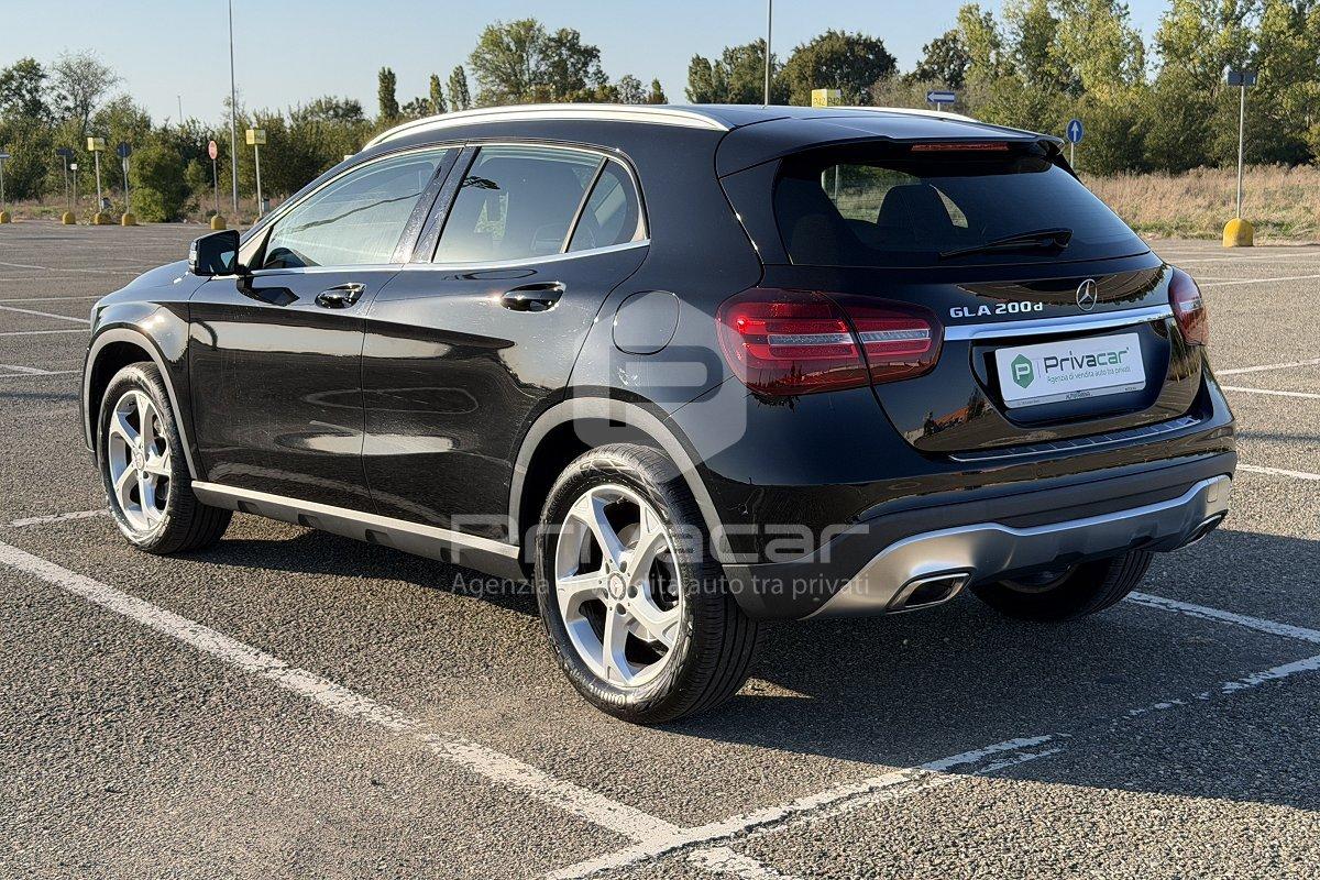 MERCEDES GLA 200 d Executive