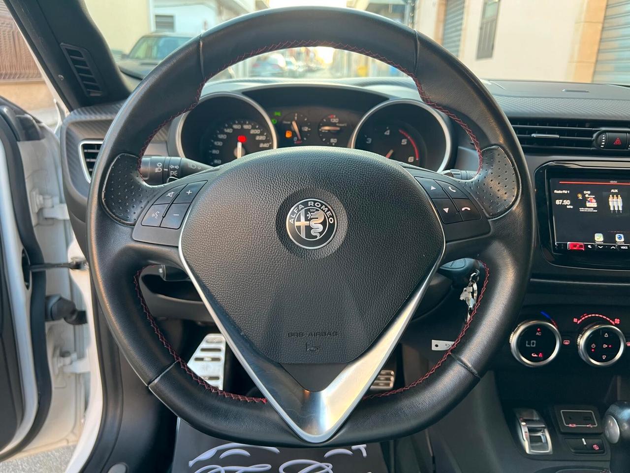 ALFA ROMEO GIULIETTA SPORTIVA 1.6 120CV CAM CRUISE OK NEOPATENTATO ANNO 2020