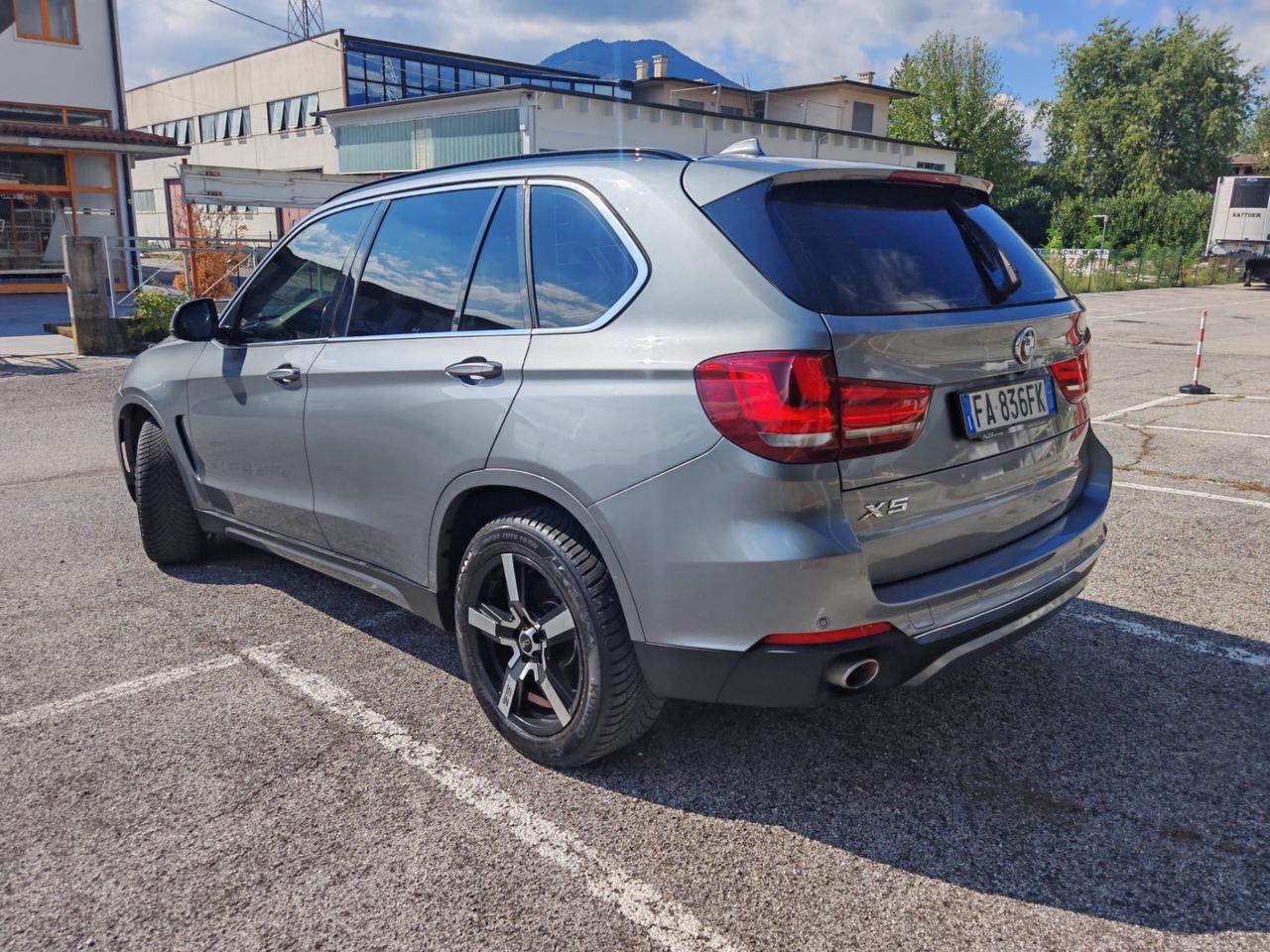 Bmw X5 xDrive30d 258CV Luxury E6