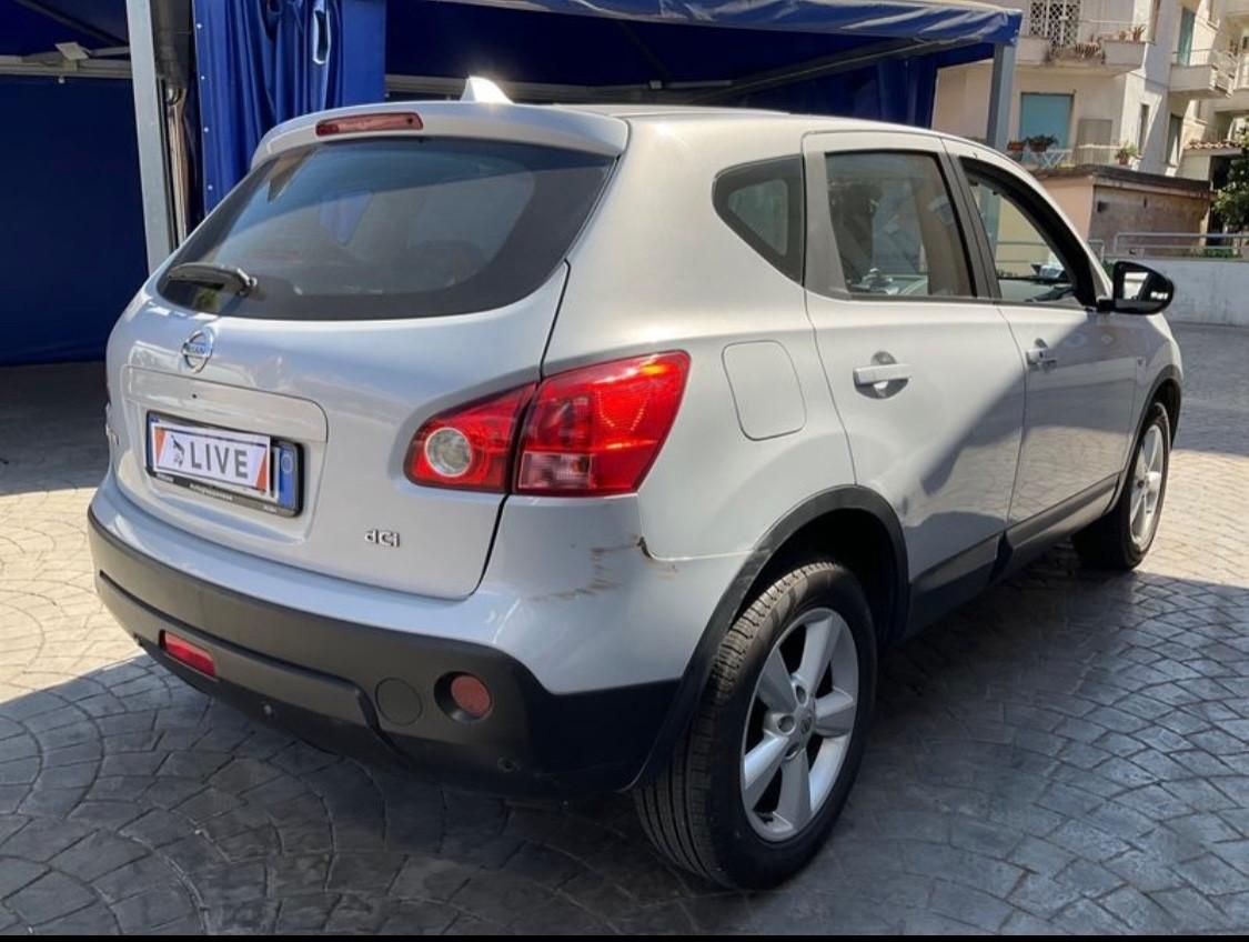 Nissan Qashqai 2.0 dCi DPF 4WD Tekna