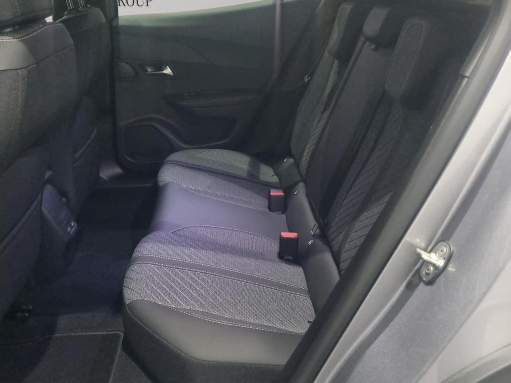 Peugeot 2008 1.2 hybrid Allure 110cv e-dcs6