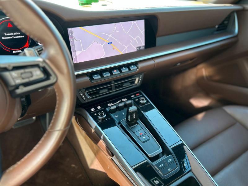Porsche 911 Cabrio 3.0 Carrera 4 auto