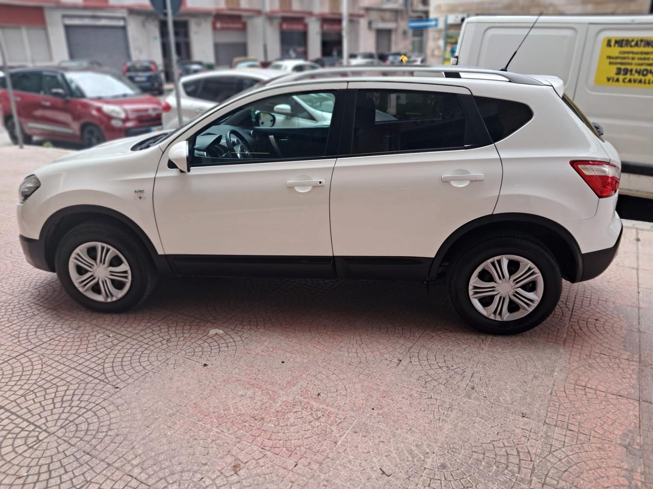 Nissan Qashqai 1.6 dCi-Navy+Tetto+360°-Euro 5990