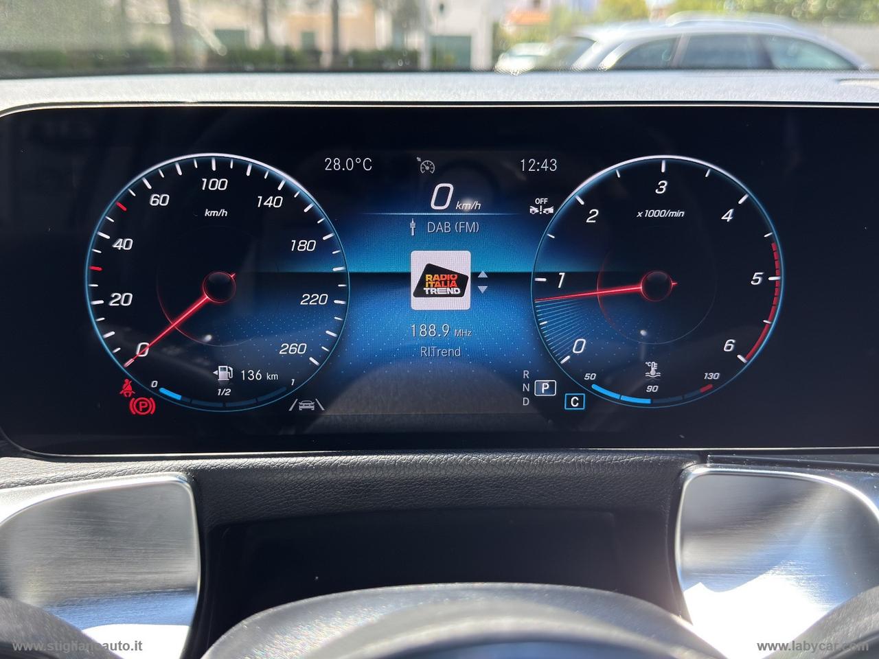 MERCEDES-BENZ GLB 200 d Automatic 4Matic Premium TETTO GARANZIA MERCEDES