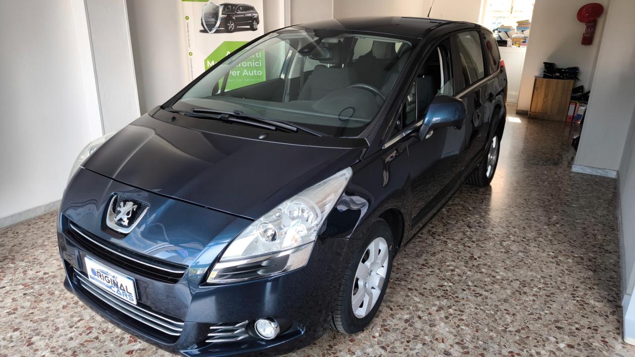 Peugeot 5008 1.6 HDi 112CV Active Mix