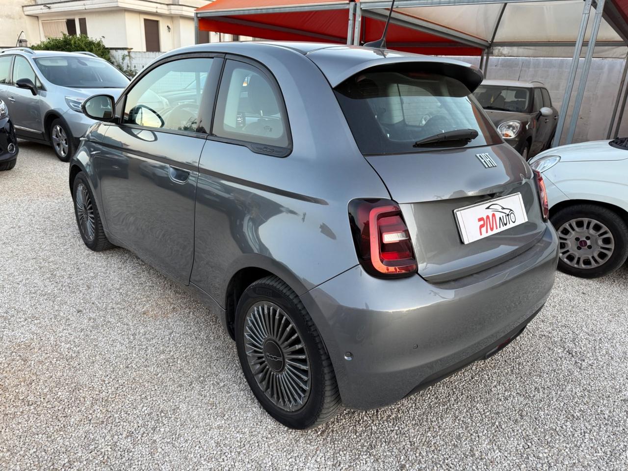 Fiat 500 500e Berlina 42 kWh Passion