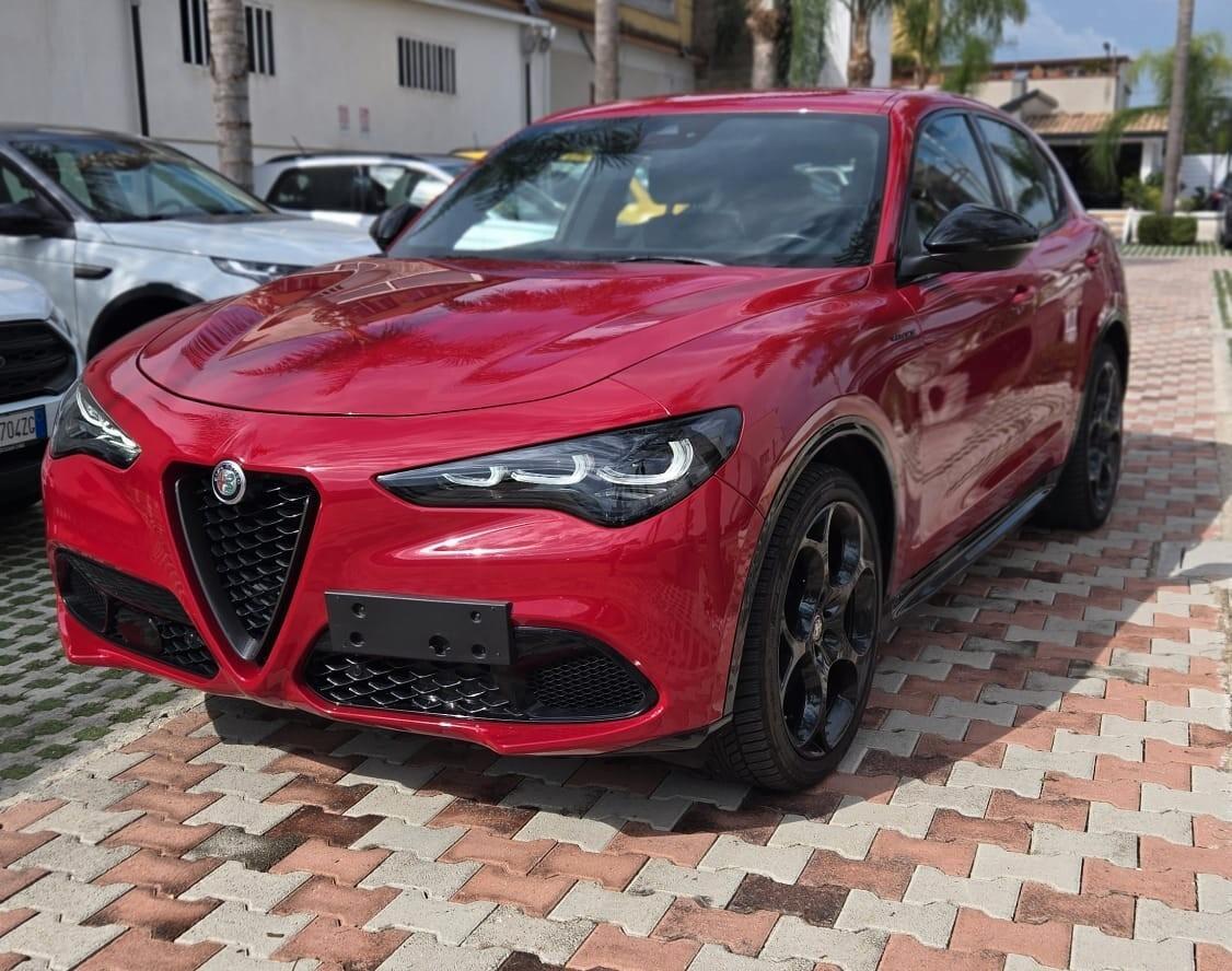 Alfa Romeo Stelvio 2.2 t Veloce Q4 210cv auto Pelle Uff Italy Nav Led