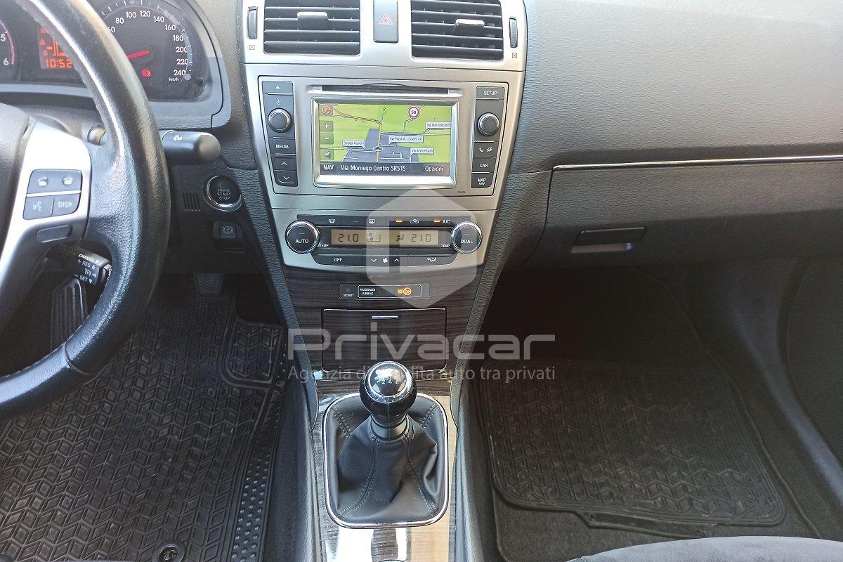 TOYOTA Avensis 2.0 D-4D Lounge