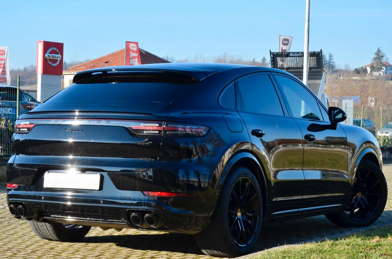 PORSCHE CAYENNE COUPE 3.0 PLUG-IN E-HYBRID 462cv TIPTRONIC, UFF ITALIANA, TETTO, BOSE, SPORT CHRONO, MATRIX, SCARICO, SOSPENSIONI PNEUMATICHE, ROSSO CARTIER, 21", PERMUTE