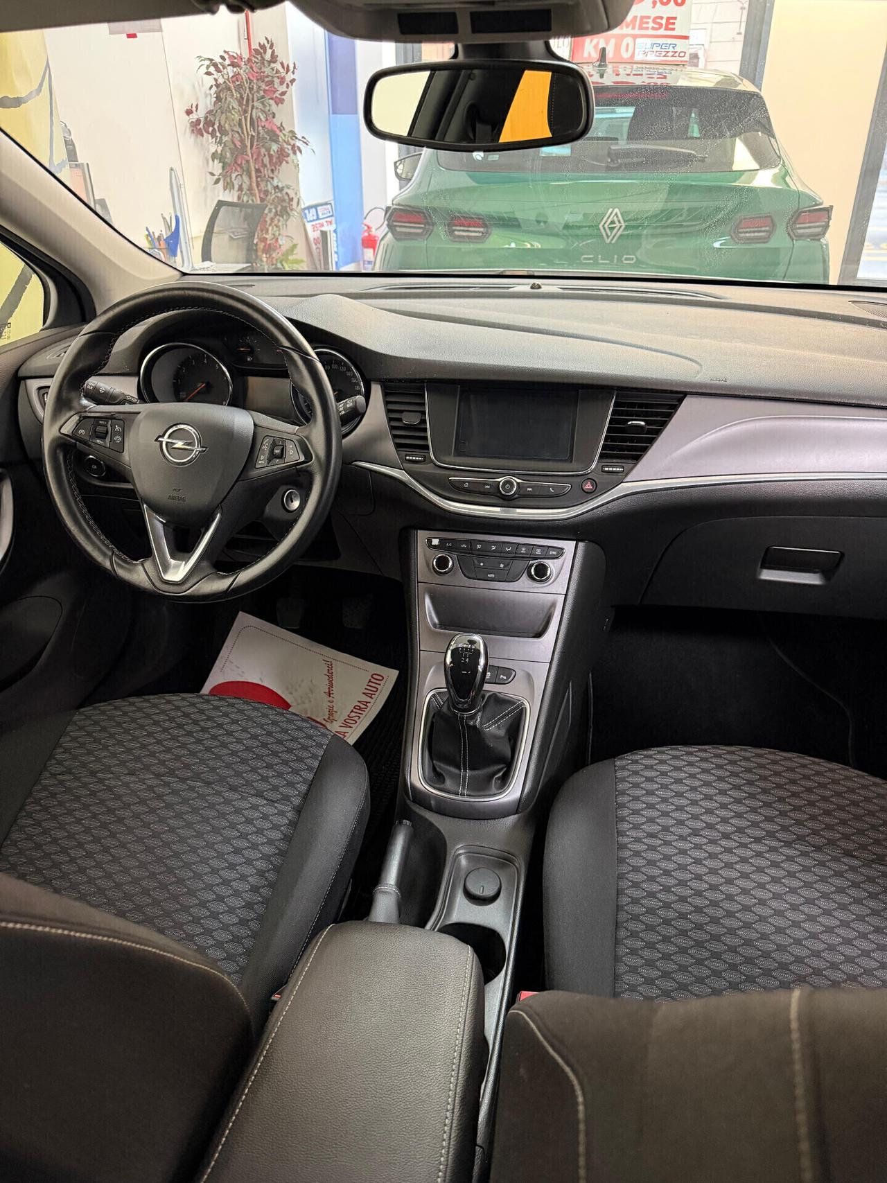 Opel Astra Sports - APERTI AD AGOSTO