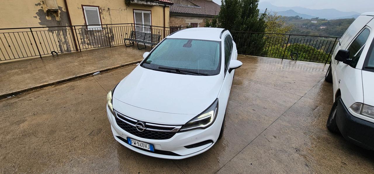 Opel Astra 1.6 CDTi 136CV Start&Stop Sports Tourer Innovation