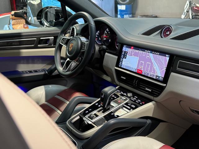 PORSCHE Cayenne Coupé 3.0 V6