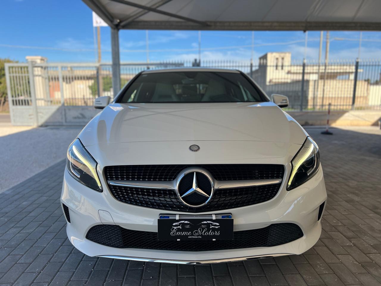Mercedes-benz A 180 D 110 Cv Urban Style CRYSTAL GREY