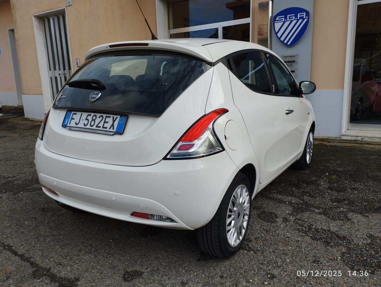 Lancia Ypsilon 1.3 MJT 16V 95 CV Gold