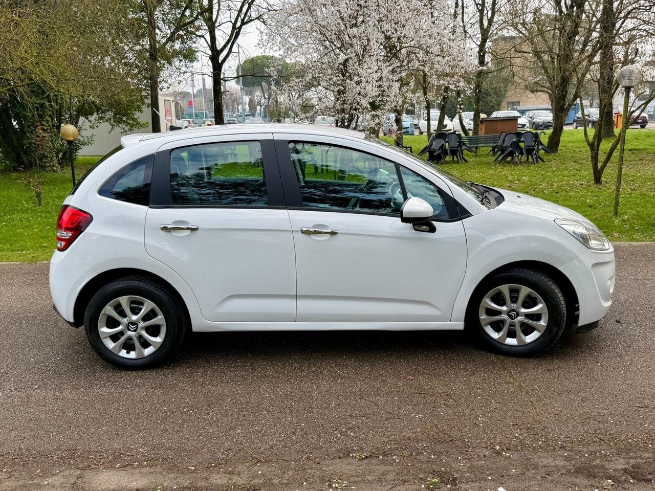 Citroen C3 1.4 HDi 70CV Exclusive Neopatentati