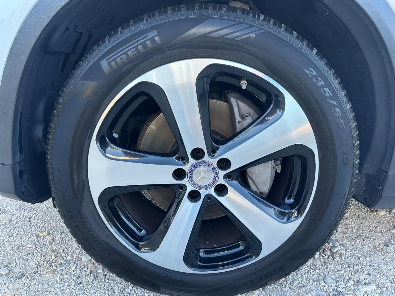 MEERCEDES -BENZ GLC 220 d 4MATIC - 170 CV