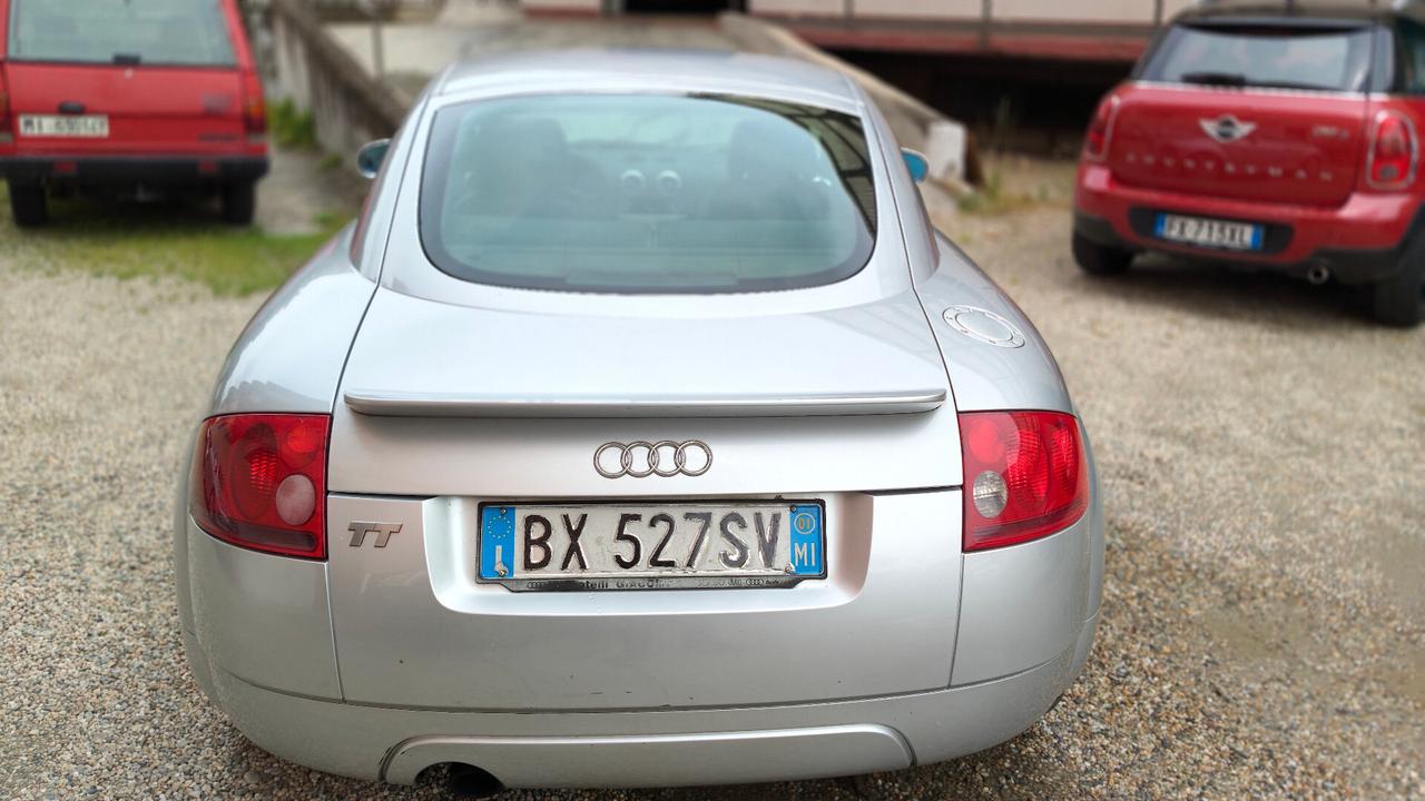 Audi TT 1.8 T 180 CV