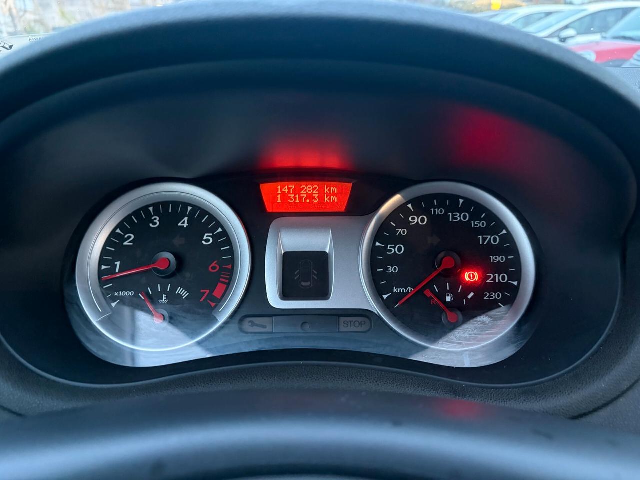 RENAULT CLIO SPORTOUR 1.2 ANNO 2010 75CV 147.000 KM