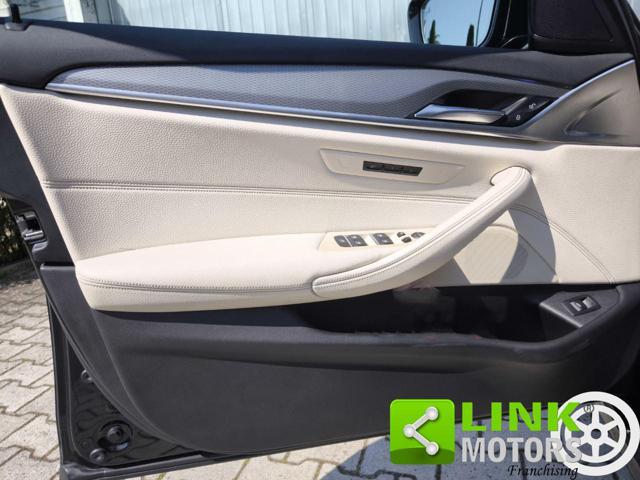 BMW 530 d xDrive 249CV Touring Msport