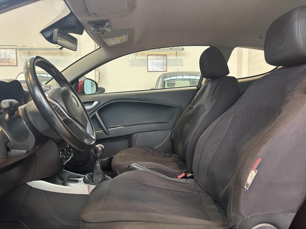 Alfa Romeo MiTo 1.4 GPL 78 CV Distinctive