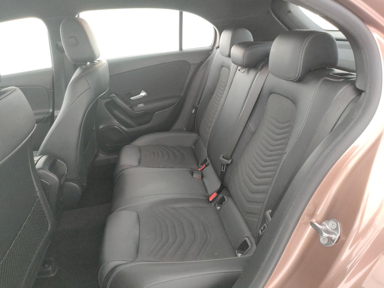 Mercedes-Benz A 180 d Business auto EXTRA