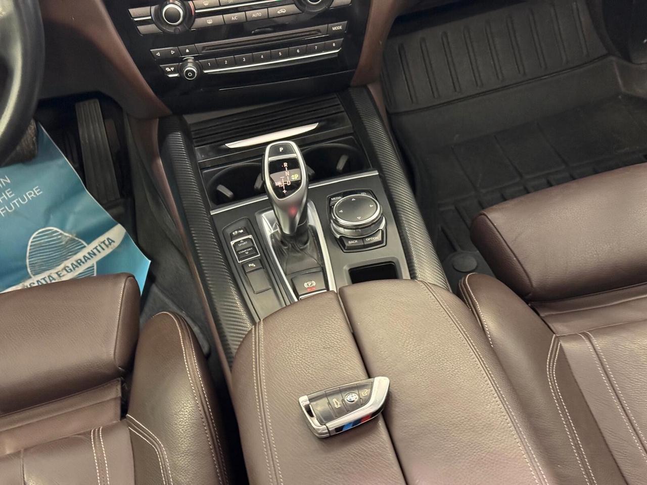 Bmw X5 sDrive25d Experience TETTO 2015