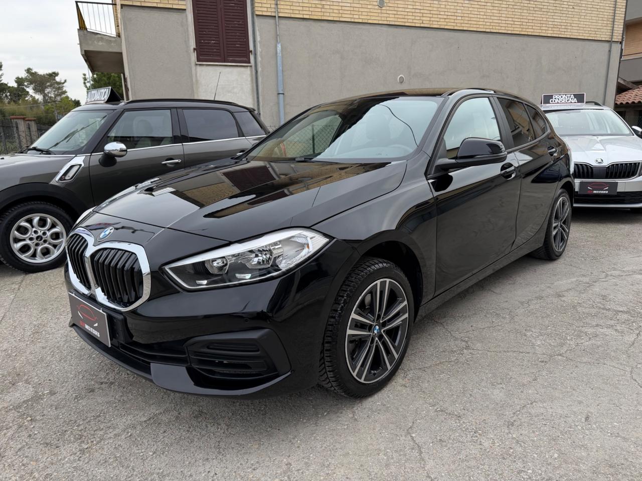 Bmw 118i 5p. Sport F40