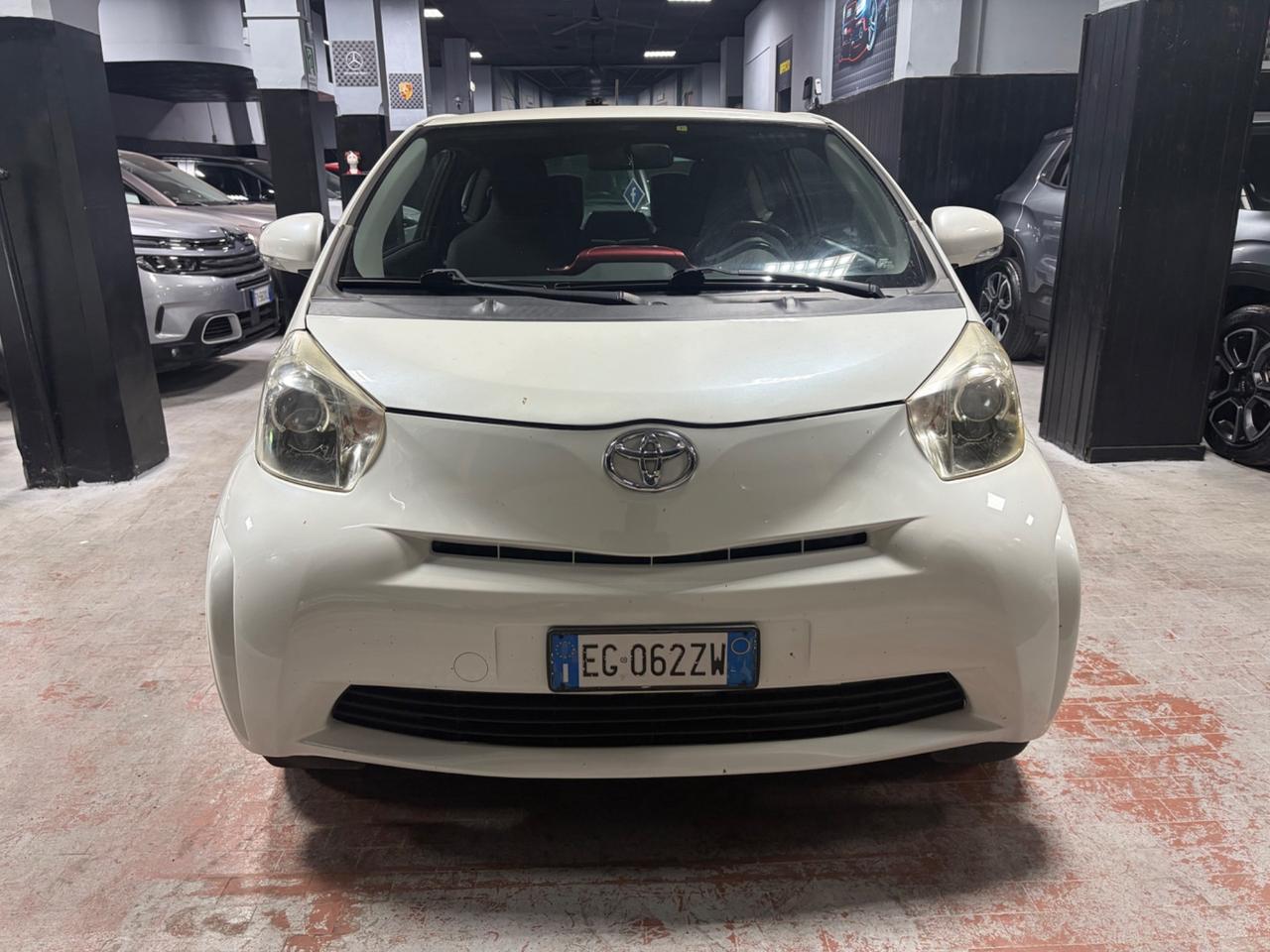 Toyota iQ AUTOMATICA. GPL. Motore RIGENERATO