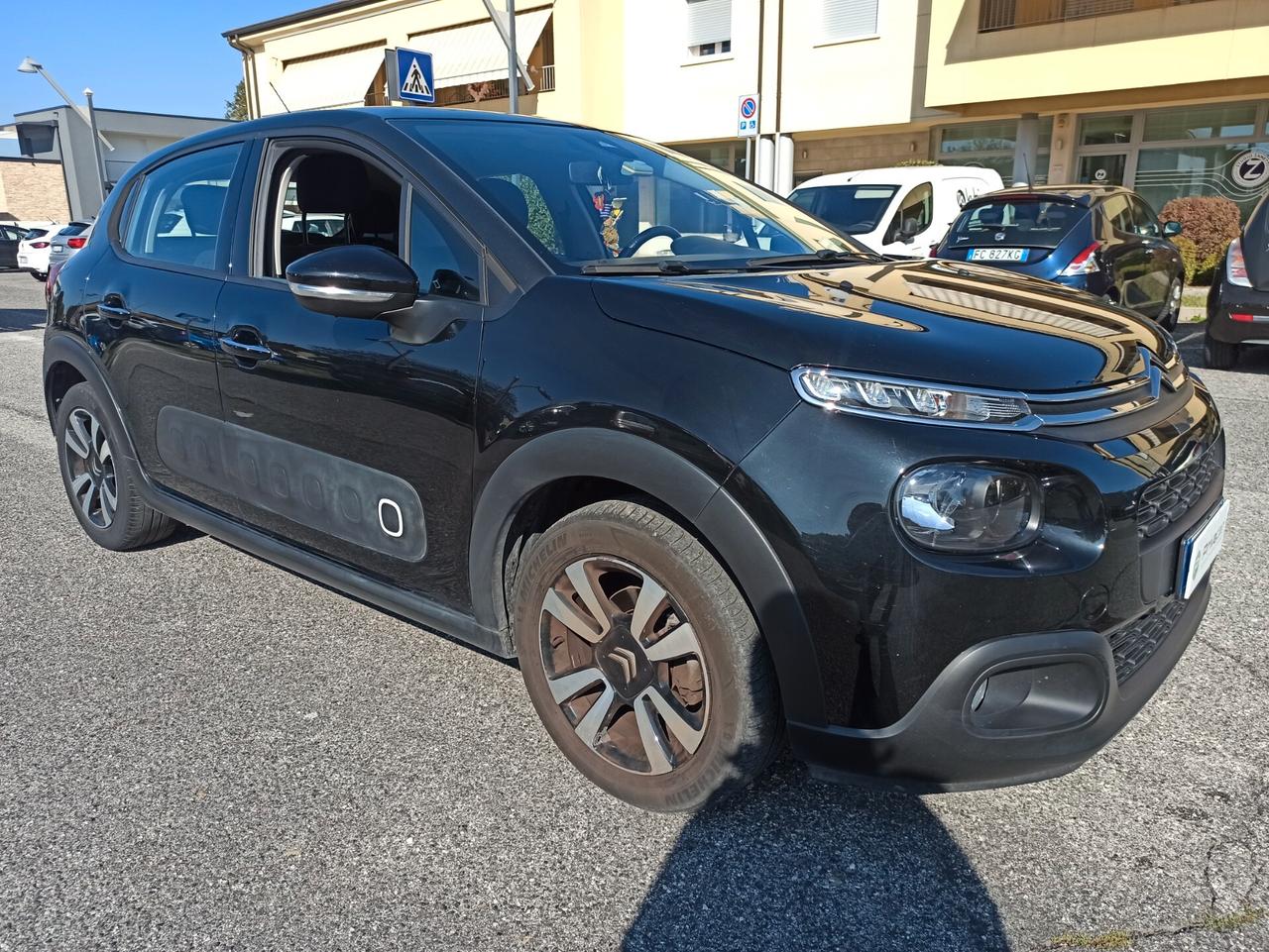 Citroen C3 PureTech 82 S&S Shine