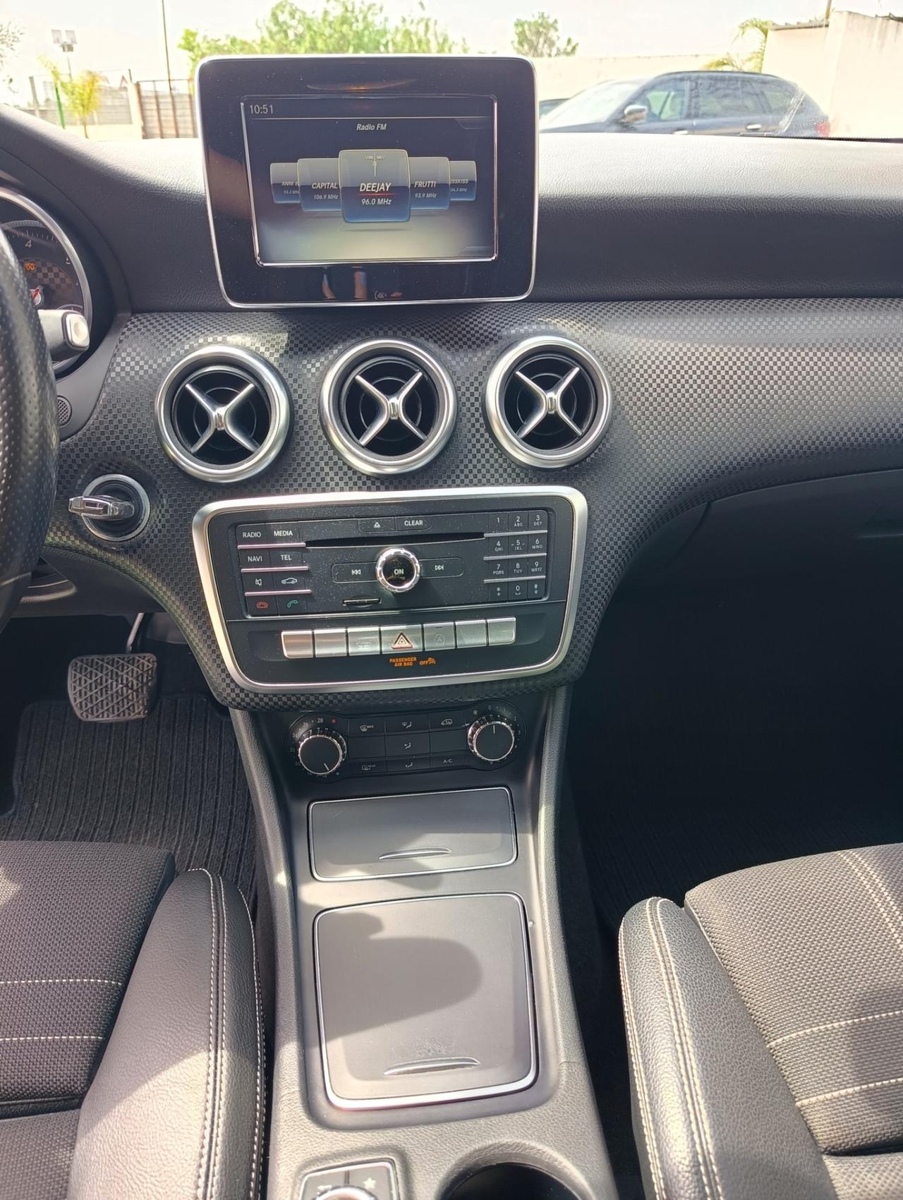 Mercedes-benz Classe A 180 d Automatic Sport - 2016