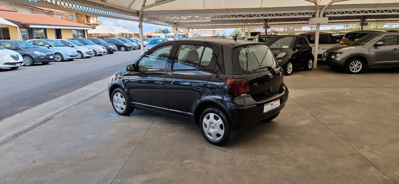 Toyota Yaris 1.4 D 75cv 5 porte Sol