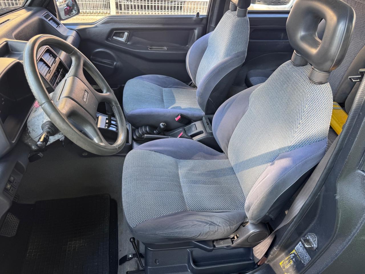 Suzuki Vitara 4X4 1.6 benzina automatica garanzia 12 m