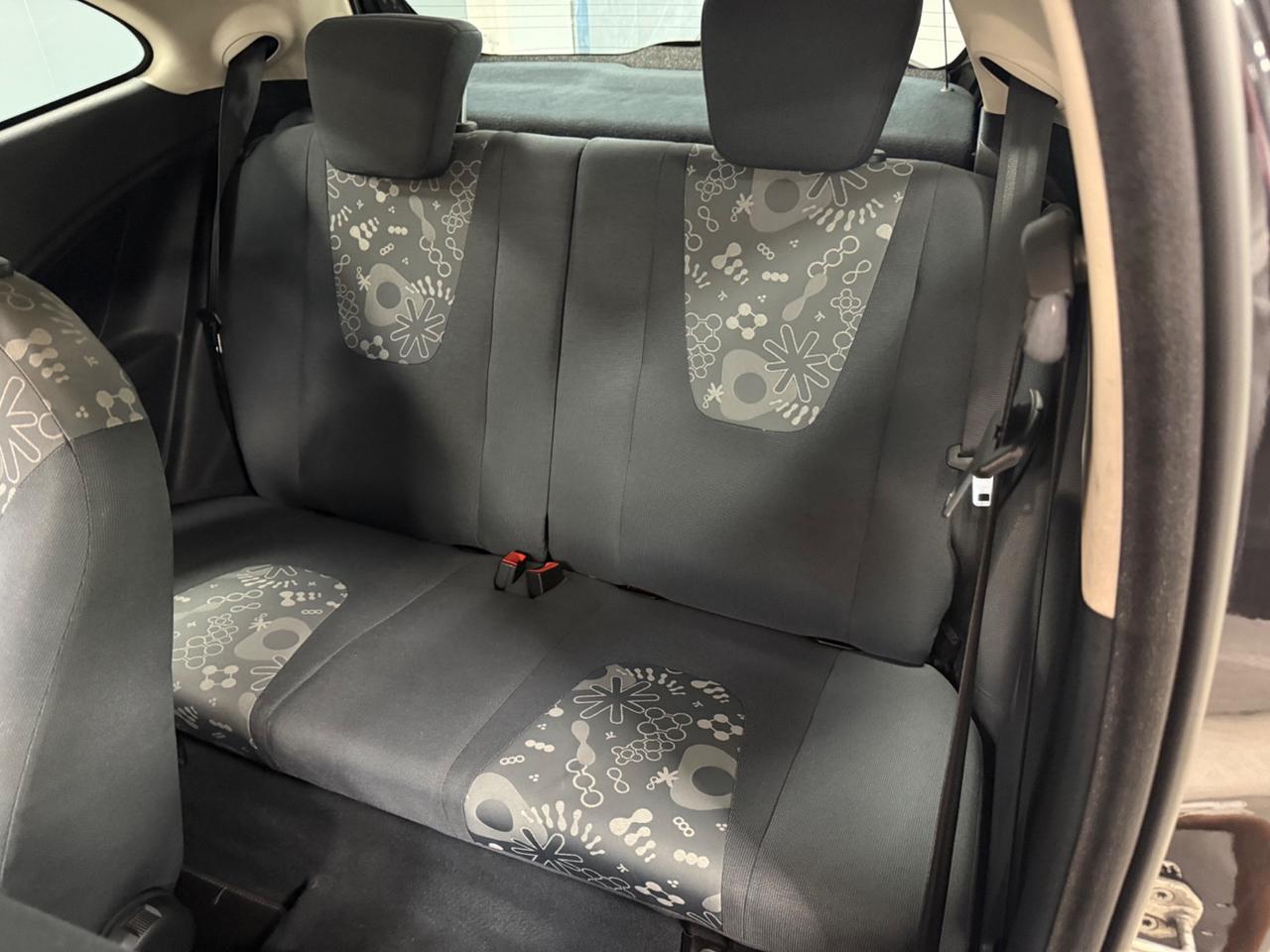 Ford Ka 1.2 8V 69CV Titanium Ok Neopatentati