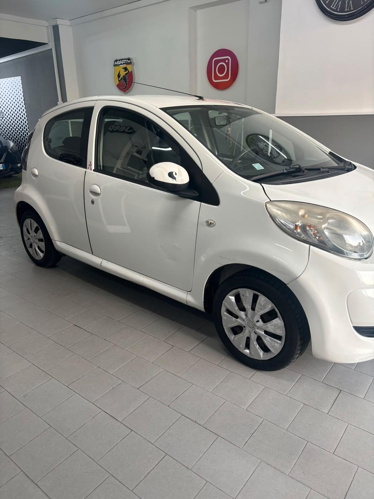 Citroen C1 1.0 5 porte Accessorize