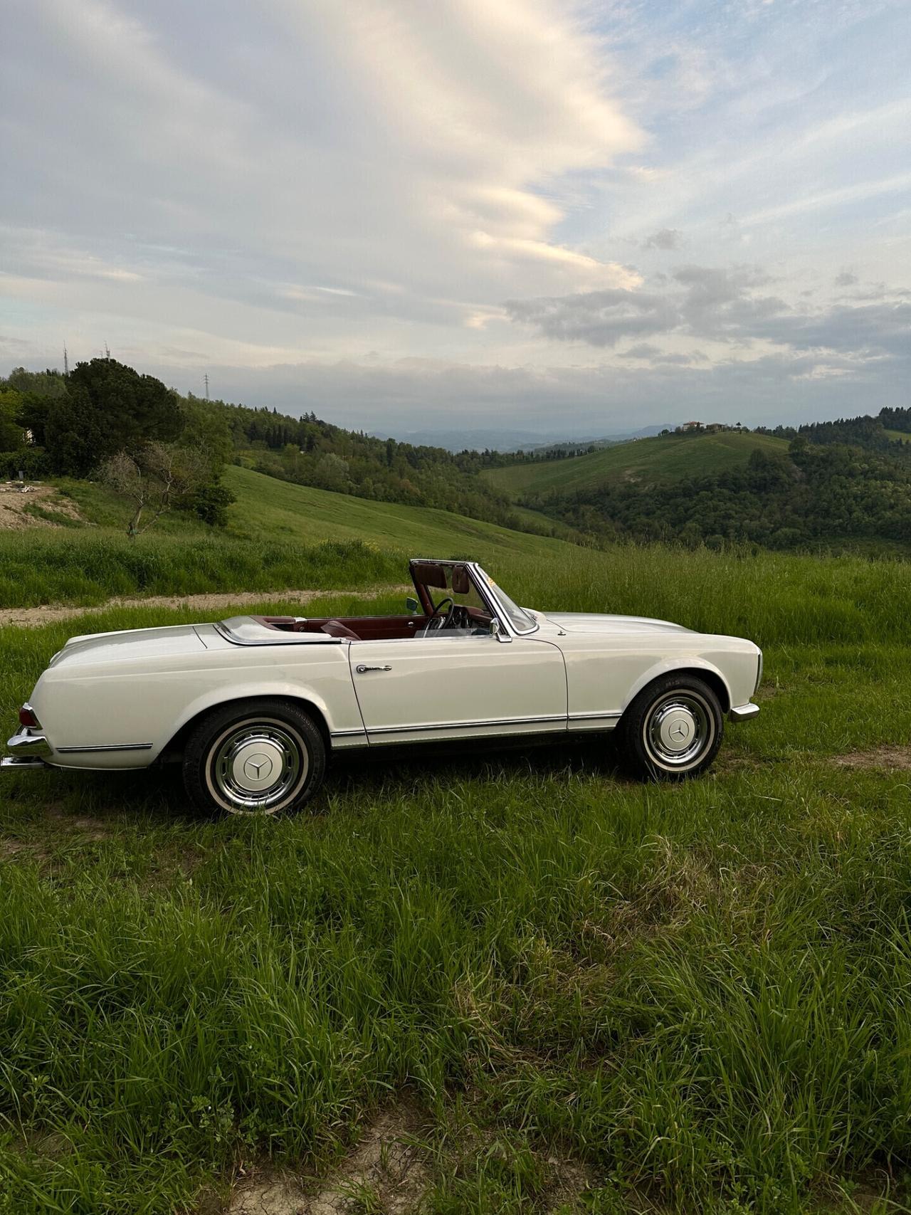 Mercedes-benz SL 230 “Pagoda”